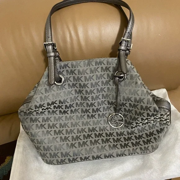 Michael Kors Gray Shoulder Bag with Monogram Design - Picture 1 of 3